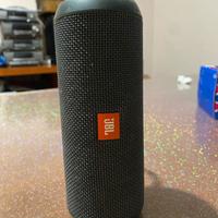 Cassa JBL Bluetooth 