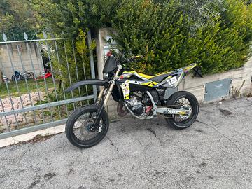 Husqvarna 125 (motard/enduro)