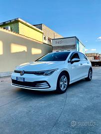 Volkswagen Golf 8ª serie - Evo Life 1.0 Tsi 90 Cv