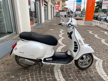 Vespa GTS 250ie - 2007