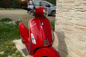 Vespa primavera