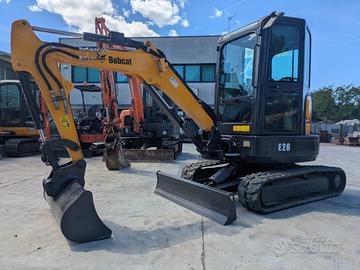 Miniescavatore BOBCAT modello E26, anno 2017