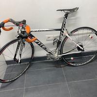 bici da corsa sintesi