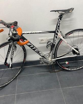 bici da corsa sintesi