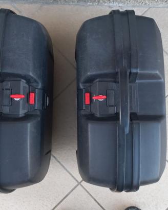 Coppia bauletti laterali Givi E36