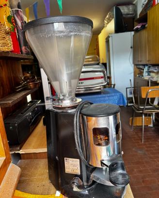 Macinacaffè professionale Mazzer da bar