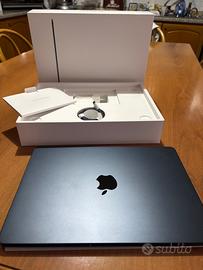 Apple MacBook Air 13,6" (256GB SSD, M2, 8GB)