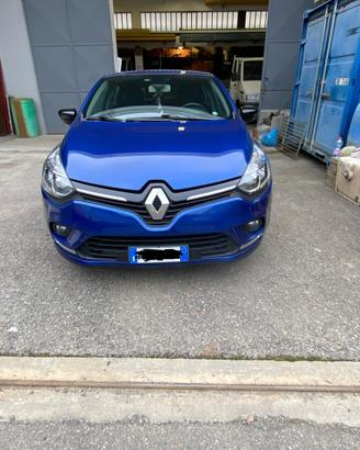 Renault Clio Duel