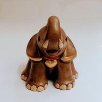 Thun - elefante in ceramica