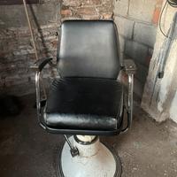Sedia da barbiere vintage