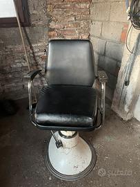 Sedia da barbiere vintage