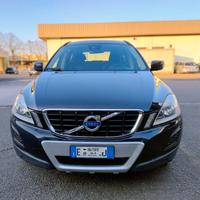 VOLVO XC60_2011