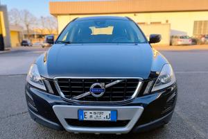 VOLVO XC60_2011