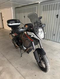 Ktm 1190 adv grey