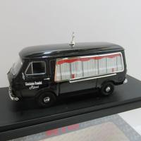 FIAT 238 CARRO FUNEBRE scala 1/43 RIO 4570