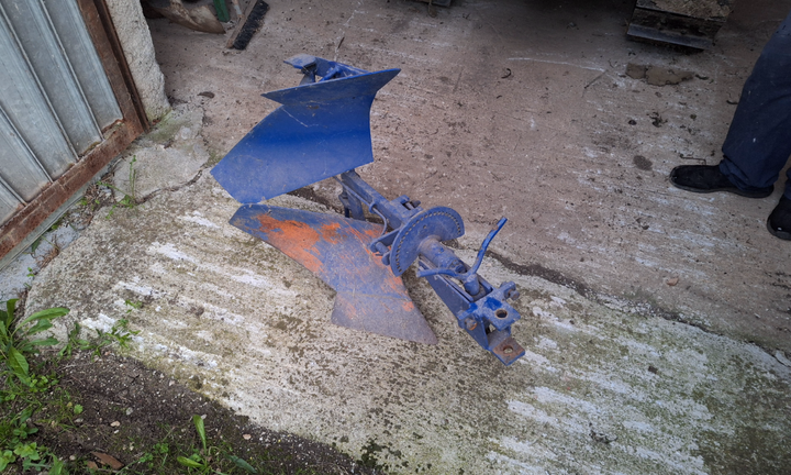 Aratro per trattore Pasquali