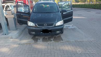OPEL ZAFIRA 2.2 DTI ELEGANCE