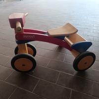 triciclo in legno 