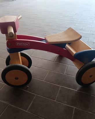 triciclo in legno 