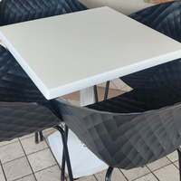 Tavoli e sedie per bar /ristorante