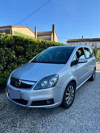 Opel Zafira 1.6 Benzina 7 Posti – 135.000 km -