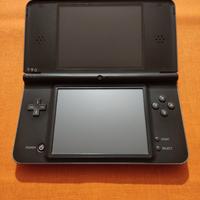 Nintendo DSi XL 
