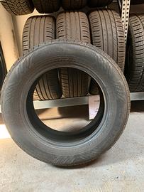 4 gomme nokian 2256517 106V