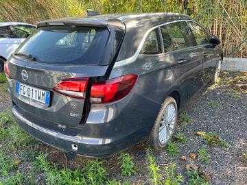 Opel Astra 1.6 CDTI 136CV EcoFLEX S&S Sports Toure