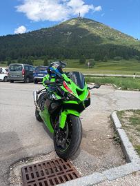 Ninja zx6r
