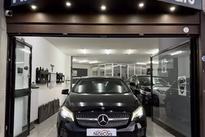 Mercedes-benz A 180 d Premium
