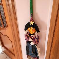 Befana con scopa