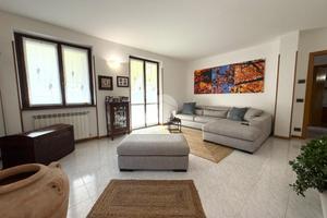 3 LOCALI A CENATE SOTTO