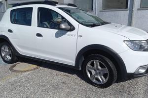 Dacia Sandero 0.9 Turbo GPL del 2017 con 67.000 km