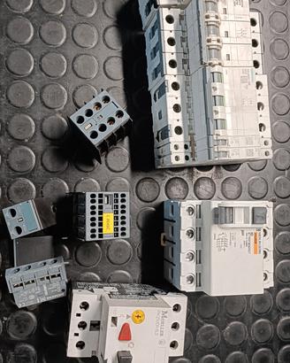 materiale elettrico