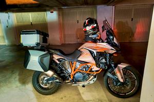 KTM 1290 SUPER ADVENTURE R - DAKAR EDITION