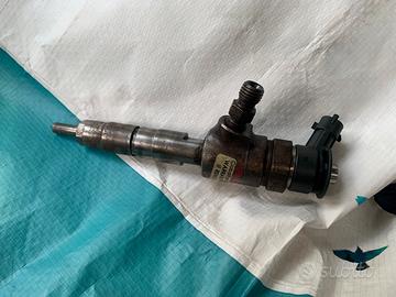 Iniettore Bosch 0445 110 340