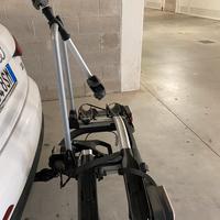 Portabici da gancio-traino Thule