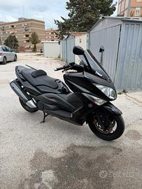 Yamaha tmax 500