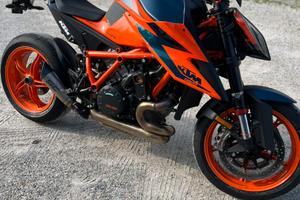 Ktm duke 1290 2021