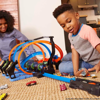 Pista Hot Wheels Schianti Rotanti con propulsori