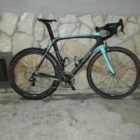 bici bianchi oltre xr3