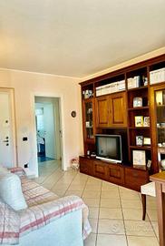 Appartamento di 90 m² con 3 locali e box auto a De