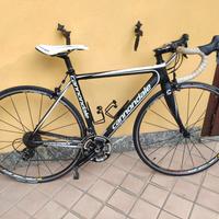 Bicicletta Cannondale per  ciclismo da strada