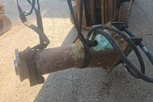 MARTELLO DEMOLITORE USATO PESO 300 kg montabert sc