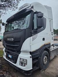 Trattore stradale iveco stralis 480
