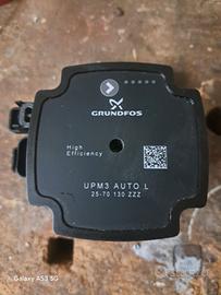 Pompa Grunfos UPM3 AUTO L 25-70 130 ZZZ