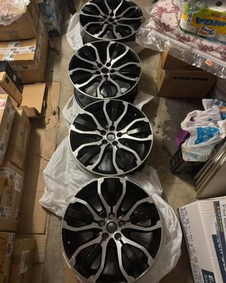Cerchi range rover sport 21”