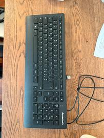 Tastiera Lenovo USB con tastierino numerico