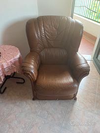 Divano e poltrone in pelle