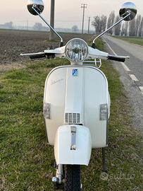 Piaggio Vespa 150 PX - 2011